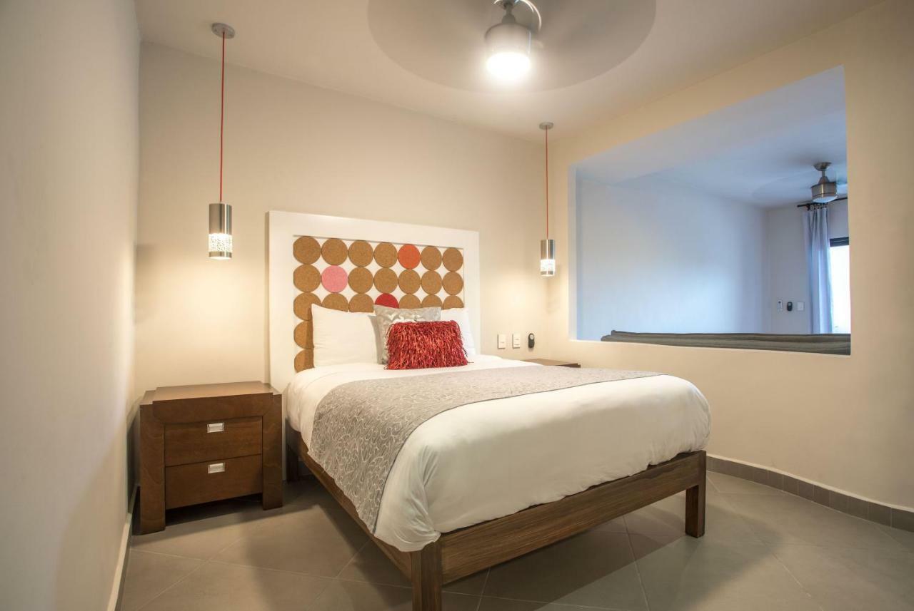 Honey B Suites Playa del Carmen Exterior photo