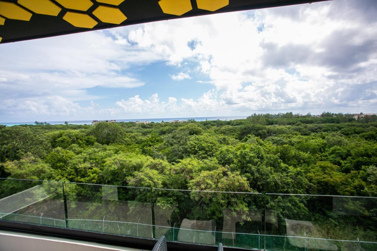 Honey B Suites Playa del Carmen Exterior photo
